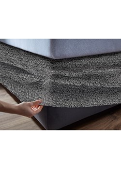 Pokrowiec na łóżko kontynentalne ze sklepu bonprix w kategorii Tekstylia - zdjęcie 170647664