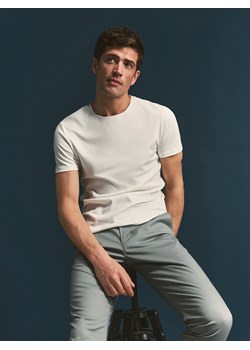 Reserved - T-shirt slim fit - złamana biel ze sklepu Reserved w kategorii T-shirty męskie - zdjęcie 170651261