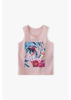 Bawełniany T-shirt bez rękawów z miękką grafiką dla dziewczynki - różowy ze sklepu 5.10.15 w kategorii Bluzki dziewczęce - zdjęcie 170652092