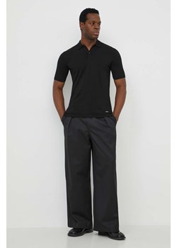 Calvin Klein polo z domieszką jedwabiu kolor czarny gładki K10K113053 ze sklepu ANSWEAR.com w kategorii T-shirty męskie - zdjęcie 170653681
