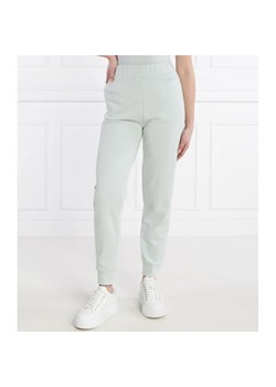 Calvin Klein Spodnie dresowe | Relaxed fit ze sklepu Gomez Fashion Store w kategorii Spodnie damskie - zdjęcie 170657843