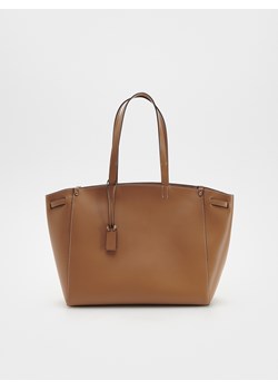 Reserved - Torebka z kontrastowym przeszyciem - brązowy ze sklepu Reserved w kategorii Torby Shopper bag - zdjęcie 170658134