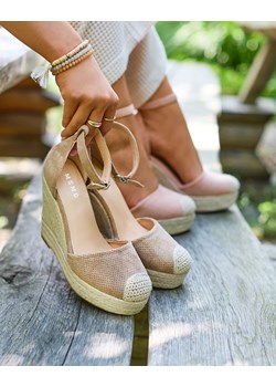 Royalfashion Brązowe damskie sandały na koturnie Meylasi ze sklepu royalfashion.pl w kategorii Espadryle damskie - zdjęcie 170661572