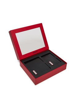 Zestaw portfel i etui na karty Hugo Gbhm 8 Cc Card Case 50516995 Black 001 ze sklepu eobuwie.pl w kategorii Portfele męskie - zdjęcie 170663363