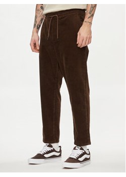 Only & Sons Spodnie materiałowe Linus 22019912 Brązowy Tapered Fit ze sklepu MODIVO w kategorii Spodnie męskie - zdjęcie 170663880