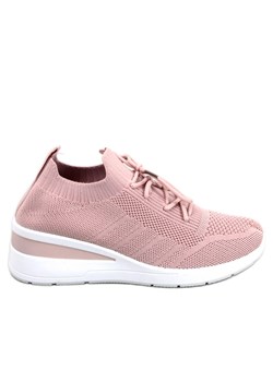 Buty sportowe na koturnie Croft Pink różowe ze sklepu ButyModne.pl w kategorii Buty sportowe damskie - zdjęcie 170666262