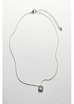 H & M - Naszyjnik z wisiorkiem - Srebrny ze sklepu H&M w kategorii Naszyjniki - zdjęcie 170667240