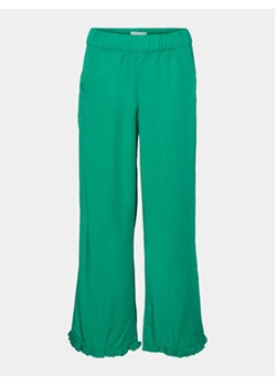 Vero Moda Girl Spodnie materiałowe 10283853 Zielony Wide Leg ze sklepu MODIVO w kategorii Spodnie dziewczęce - zdjęcie 170684853