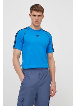 adidas Originals t-shirt bawełniany męski kolor niebieski wzorzysty IS2830 ze sklepu ANSWEAR.com w kategorii T-shirty męskie - zdjęcie 170688901