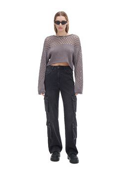 Cropp - Ciemnoszary ażurowy sweter - szary ze sklepu Cropp w kategorii Swetry damskie - zdjęcie 170693724