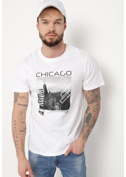 Biała Koszulka z Bawełny Ozdobiona Nadrukiem Daerin ze sklepu Born2be Odzież w kategorii T-shirty męskie - zdjęcie 170701093