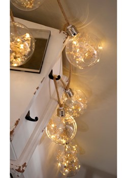 Łańcuch z 8 lampkami z diodami LED i suszonymi kwiatami ze sklepu bonprix w kategorii Lampiony i lampki - zdjęcie 170706553