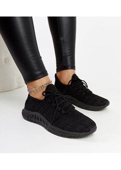 Czarne materiałowe sneakersy Milena ze sklepu gemre w kategorii Buty sportowe damskie - zdjęcie 170707791