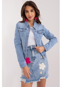 Długa kurtka jeansowa z kieszeniami ze sklepu 5.10.15 w kategorii Kurtki damskie - zdjęcie 170712461