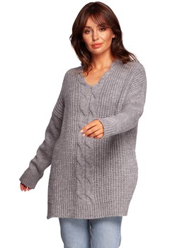 Długi wełniany sweter z dekoltem i rozcięciami szary BK087, Kolor szary, Rozmiar L/XL, BeWear ze sklepu Primodo w kategorii Swetry damskie - zdjęcie 170718194