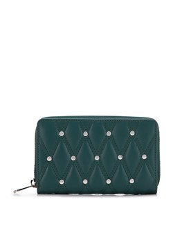 Damski portfel skórzany pikowany z nitami średni zielony ze sklepu WITTCHEN w kategorii Portfele damskie - zdjęcie 170725293