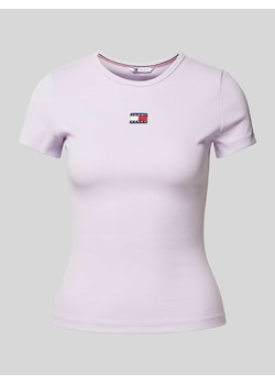 T-shirt o kroju slim fit z efektem prążkowania ze sklepu Peek&Cloppenburg  w kategorii Bluzki damskie - zdjęcie 170729302
