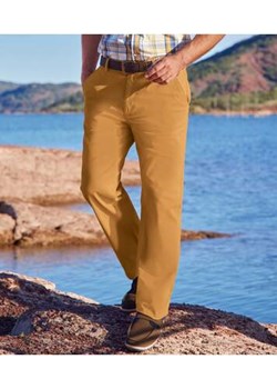 Ochrowe spodnie chinosy ze stretchem ze sklepu Atlas For Men w kategorii Spodnie męskie - zdjęcie 170730213