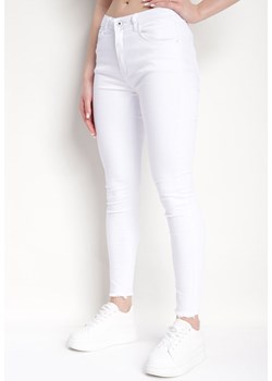 Białe Jeansy o Fasonie Skinny Fernal ze sklepu Born2be Odzież w kategorii Jeansy damskie - zdjęcie 170735900
