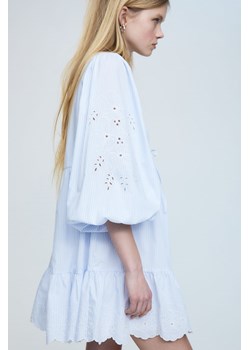 H & M - Sukienka z haftem angielskim - Niebieski ze sklepu H&M w kategorii Sukienki - zdjęcie 170740022