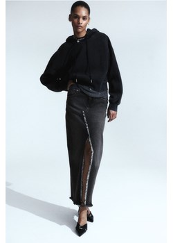 H & M - Dżinsowa spódnica z postrzępionym brzegiem - Czarny ze sklepu H&M w kategorii Spódnice - zdjęcie 170740111