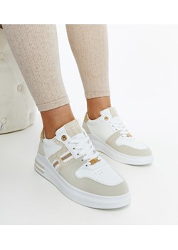 Biało-beżowe sneakersy na platformie Negisti ze sklepu gemre w kategorii Buty sportowe damskie - zdjęcie 170742653