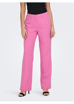 ONLY Spodnie materiałowe Lana 15267759 Różowy Straight Fit ze sklepu MODIVO w kategorii Spodnie damskie - zdjęcie 170771494