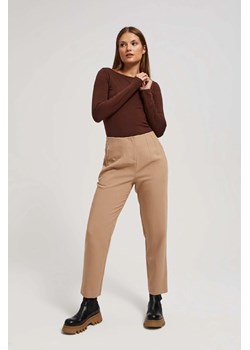 Ciemnobeżowe spodnie gładkie damskie z prostą nogawką ze sklepu 5.10.15 w kategorii Spodnie damskie - zdjęcie 170772731