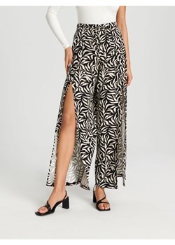 Sinsay - Spodnie z lnem - wielobarwny ze sklepu Sinsay w kategorii Spodnie damskie - zdjęcie 170780300