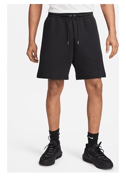 Męskie spodenki z dzianiny Nike Sportswear Tech Fleece Reimagined - Czerń ze sklepu Nike poland w kategorii Spodenki męskie - zdjęcie 170797011