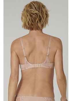 Triumph Wild Peony Florale Brazilian figi 10209603, Kolor beż pudrowy, Rozmiar 36, Triumph ze sklepu Primodo w kategorii Majtki damskie - zdjęcie 170802250