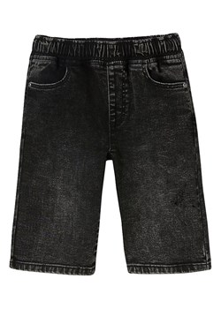 vertbaudet Bermudy dżinsowe w kolorze czarnym ze sklepu Limango Polska w kategorii Spodenki chłopięce - zdjęcie 170808951