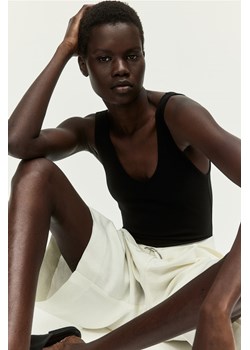 H & M - Prążkowane body thong - Czarny ze sklepu H&M w kategorii Bluzki damskie - zdjęcie 170809833