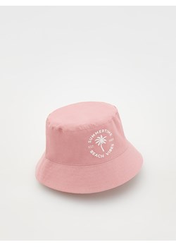 Reserved - Dwustronny bucket hat - pastelowy róż ze sklepu Reserved w kategorii Czapki dziecięce - zdjęcie 170820472