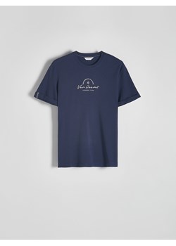 Reserved - T-shirt regular fit z nadrukiem - granatowy ze sklepu Reserved w kategorii T-shirty męskie - zdjęcie 170821190