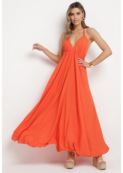 Pomarańczowa Sukienka z Wiskozy o Mocno Rozkloszowanym Fasonie Wiązana na Szyi Uldren ze sklepu Born2be Odzież w kategorii Sukienki - zdjęcie 170826022