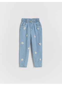 Reserved - Jeansy baggy z aplikacją - niebieski ze sklepu Reserved w kategorii Spodnie dziewczęce - zdjęcie 170828611