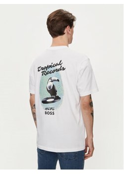 Boss T-Shirt Te_Records 50515553 Biały Relaxed Fit ze sklepu MODIVO w kategorii T-shirty męskie - zdjęcie 170848043