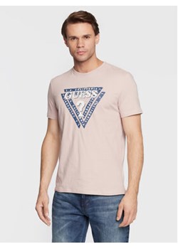 Guess T-Shirt Jasin M2BI43 J1314 Różowy Slim Fit ze sklepu MODIVO w kategorii T-shirty męskie - zdjęcie 170849301
