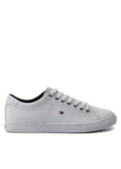 Tommy Hilfiger Sneakersy Essential Leather Sneaker FM0FM02157 Biały ze sklepu MODIVO w kategorii Trampki męskie - zdjęcie 170849871
