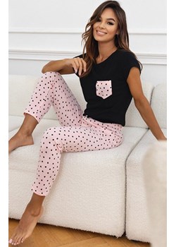 Dwuczęściowa piżama damska w serca Ilaria, Kolor czarno-różowy, Rozmiar S, SENSIS ze sklepu Primodo w kategorii Piżamy damskie - zdjęcie 170850460
