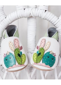 Lait et Miel Skórzane buty &quot;Kaktus&quot; w kolorze biało-zielonym do raczkowania ze sklepu Limango Polska w kategorii Kapcie dziecięce - zdjęcie 170851201