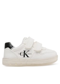 Calvin Klein Jeans Sneakersy V1X9-80546-1355 S Biały ze sklepu MODIVO w kategorii Buty sportowe dziecięce - zdjęcie 170863812