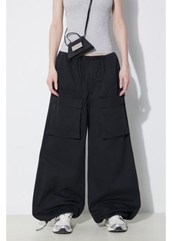 MM6 Maison Margiela spodnie damskie kolor czarny szerokie high waist S52KA0478 ze sklepu PRM w kategorii Spodnie damskie - zdjęcie 170874584
