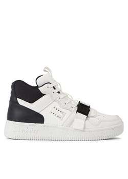 Tommy Jeans Sneakersy Tjm Basket Leather Buckle Mid EM0EM01288 Biały ze sklepu MODIVO w kategorii Buty sportowe męskie - zdjęcie 170878173