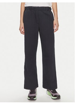 Napapijri Spodnie materiałowe Aberdeen NP0A4I4S Granatowy Loose Fit ze sklepu MODIVO w kategorii Spodnie damskie - zdjęcie 170878382
