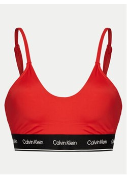 Calvin Klein Swimwear Góra od bikini KW0KW02426 Czerwony ze sklepu MODIVO w kategorii Stroje kąpielowe - zdjęcie 170878523