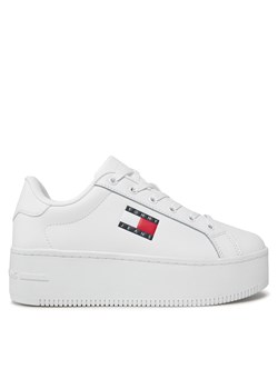 Sneakersy Tommy Jeans Tjw Flatform Ess EN0EN02518 Biały ze sklepu eobuwie.pl w kategorii Buty sportowe damskie - zdjęcie 170880083