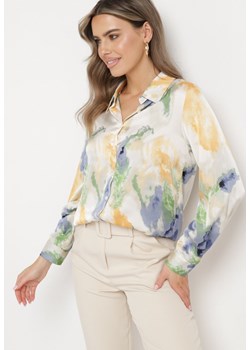 Beżowo-Zielona Koszula Satynowa w Abstrakcyjny Print Iverata ze sklepu Born2be Odzież w kategorii Koszule damskie - zdjęcie 170882793