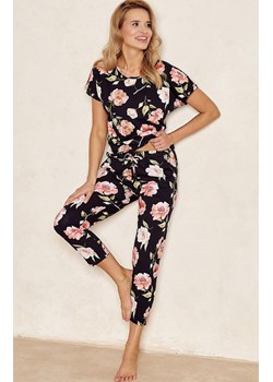 Dwuczęściowa piżama damska w kwiaty Peony 3136, Kolor czarny-kwiaty, Rozmiar S, Taro ze sklepu Primodo w kategorii Piżamy damskie - zdjęcie 170888363